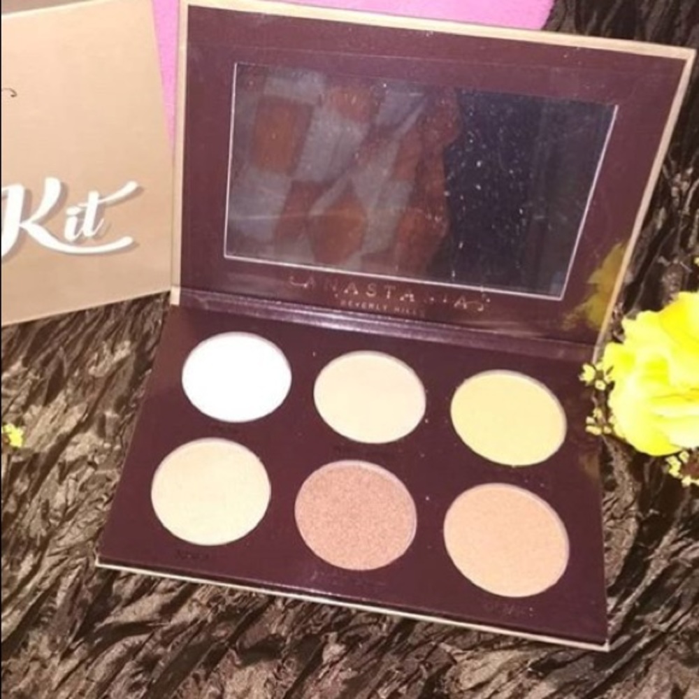 Glow kit by ABH